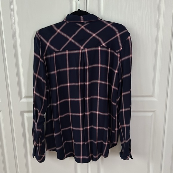 Rails window pane, long sleeve, button-down, size medium - Picture 3 of 3